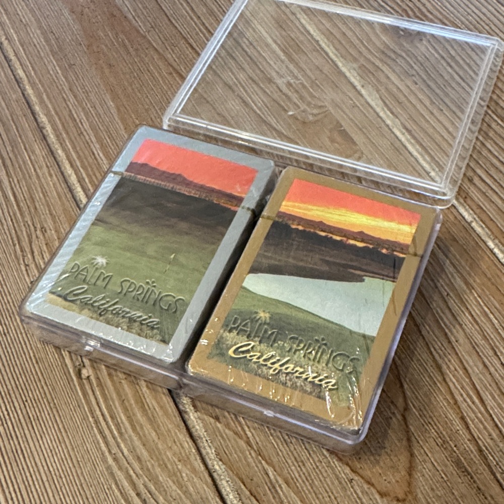 VINTAGE DUAL DECK OF PLAYING CARDS Palm Springs California Playing Cards Set
New